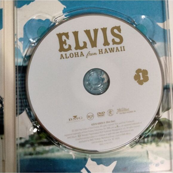 Elvis Aloha From Hawaii Deluxe Edition DVD 2 Disc Set with Booklet 2004 - Picture 9 of 14
